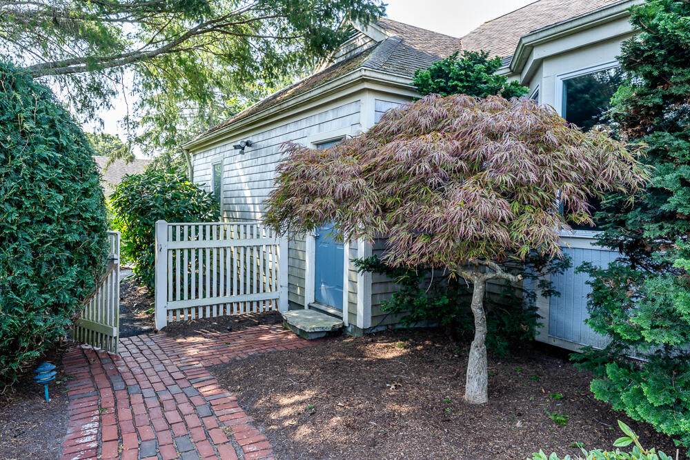 19 John Halls Cartpath Village - Photo 1