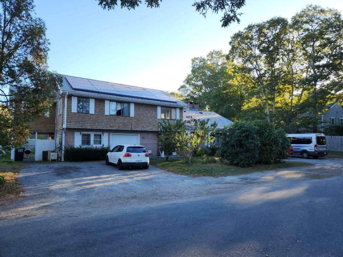 15 Sterling Road - Photo 1