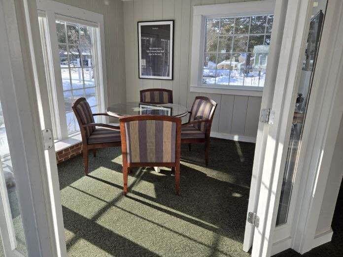 https://bt-photos.global.ssl.fastly.net/capecod/1280_boomver_1_22600316-2.jpg