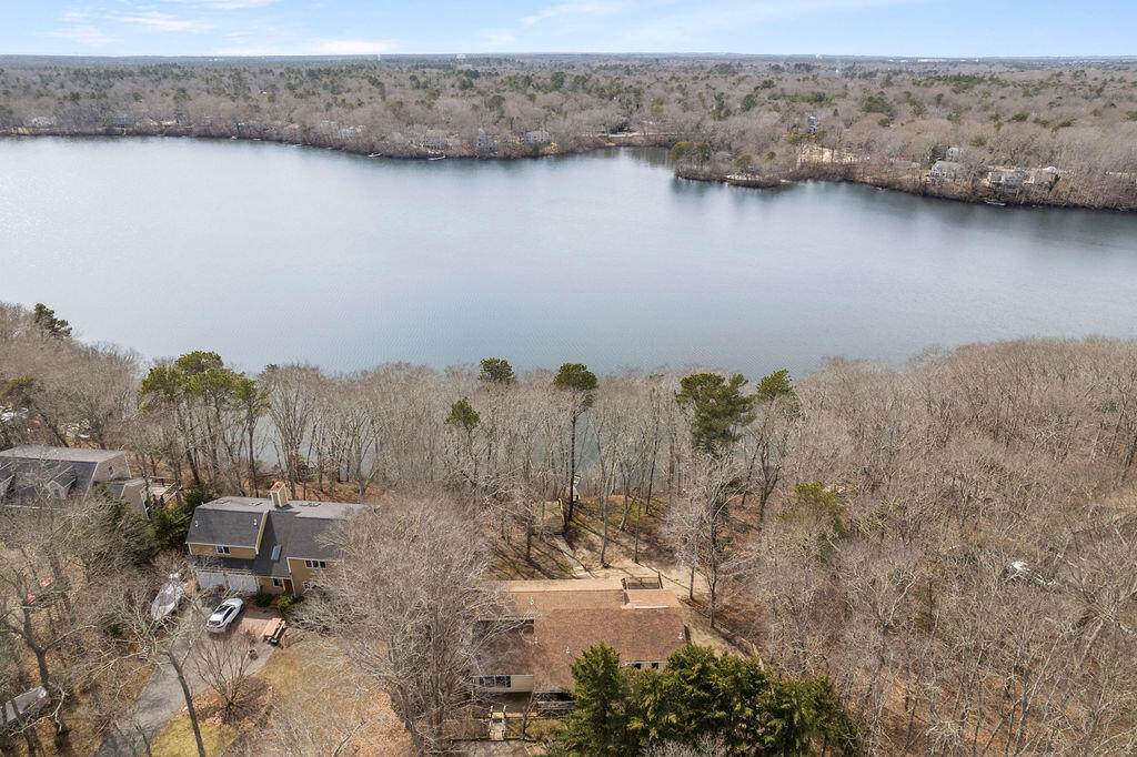 75 Edgewater Road - Photo 1