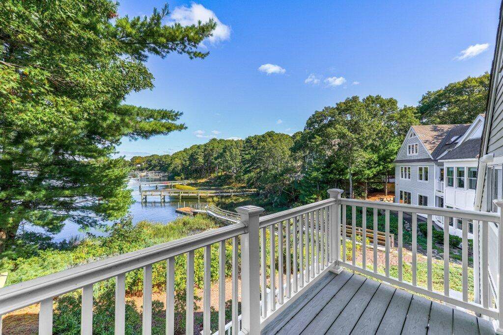 https://bt-photos.global.ssl.fastly.net/capecod/orig_boomver_1_22601144-2.jpg