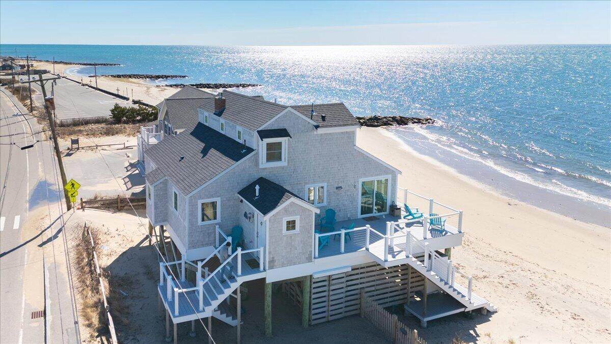 https://bt-photos.global.ssl.fastly.net/capecod/orig_boomver_1_22601305-2.jpg