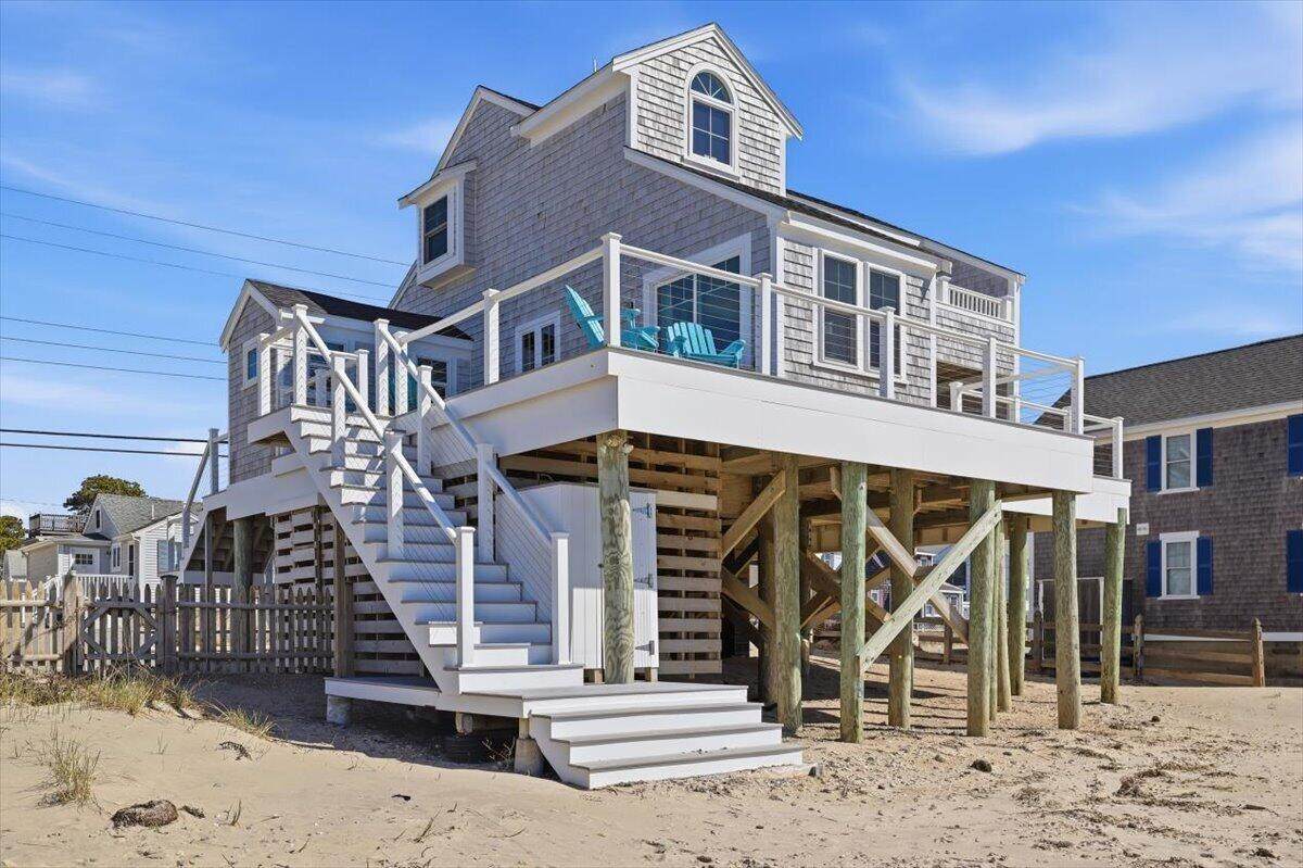 https://bt-photos.global.ssl.fastly.net/capecod/orig_boomver_1_22601305-2.jpg