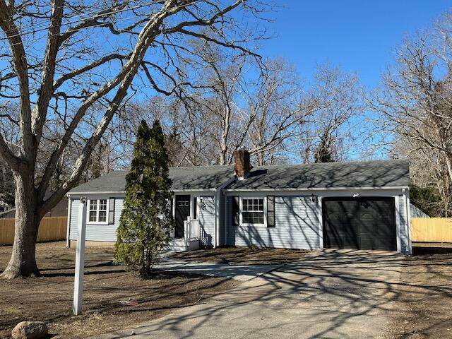 57 Suffolk Avenue - Photo 1