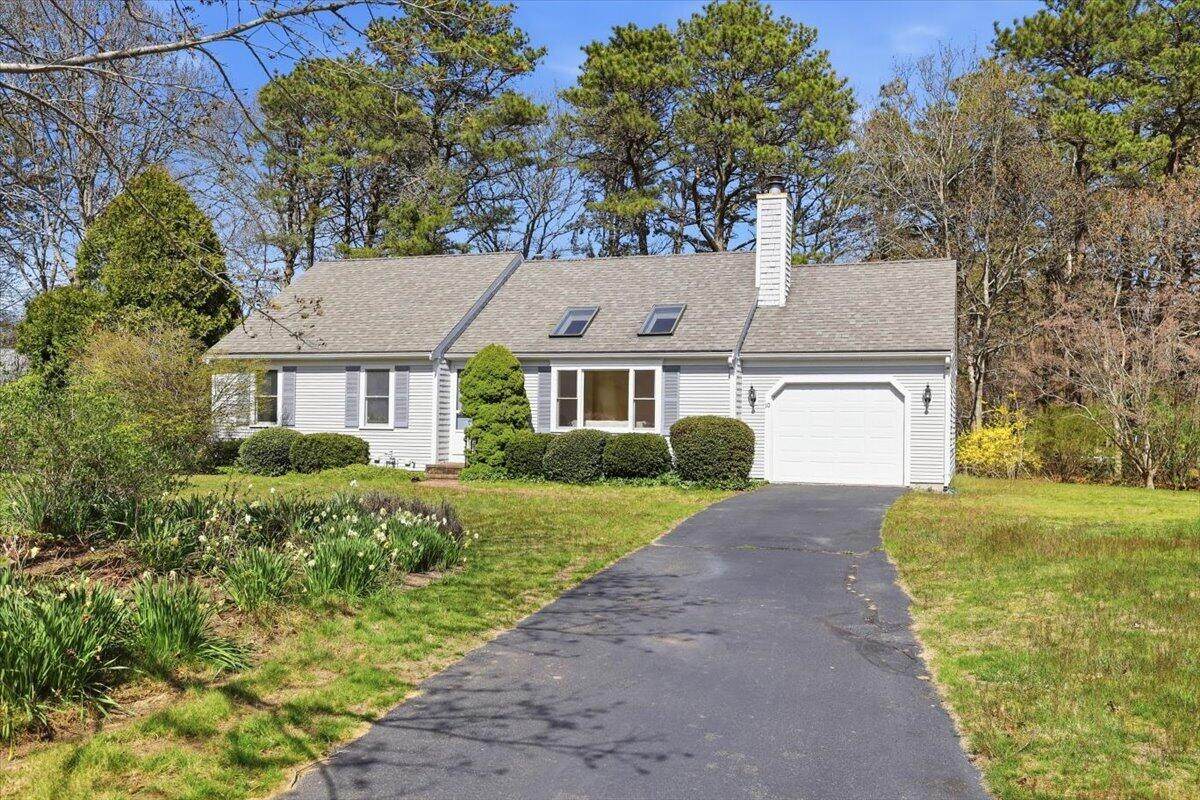 10 Skipjack Lane - Photo 1