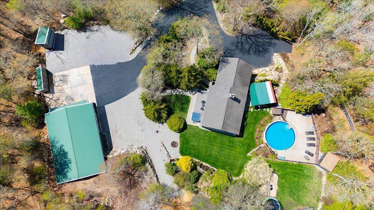 35 Durham Drive - Photo 1