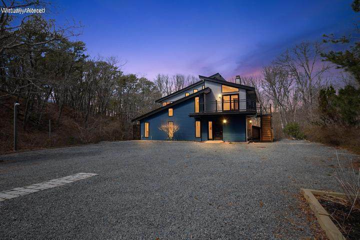 86 Harry Kemp Way - Photo 1