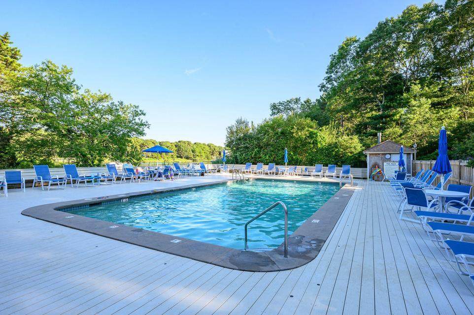 https://bt-photos.global.ssl.fastly.net/capecod/1280_boomver_1_22602260-2.jpg