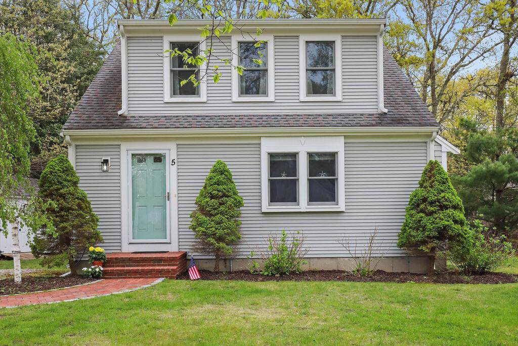 5 Deerfield Road - Photo 1