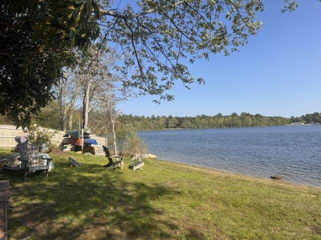 https://bt-photos.global.ssl.fastly.net/capecod/1280_boomver_1_22602338-2.jpg
