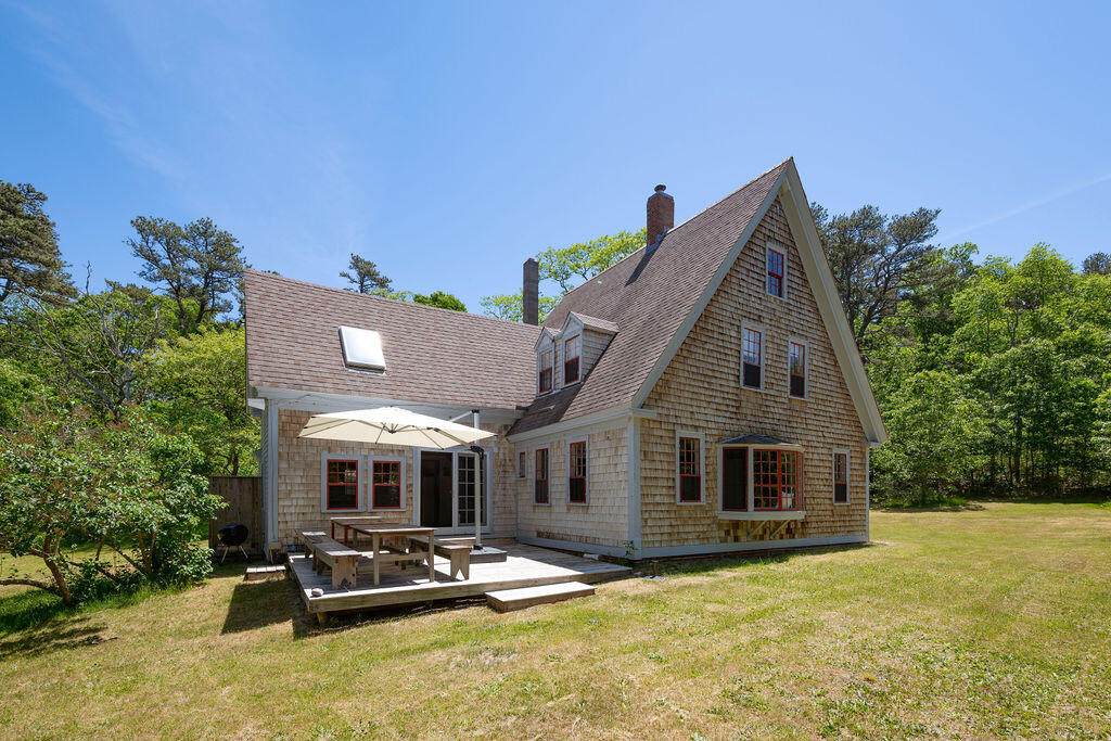 https://bt-photos.global.ssl.fastly.net/capecod/orig_boomver_1_22602891-2.jpg