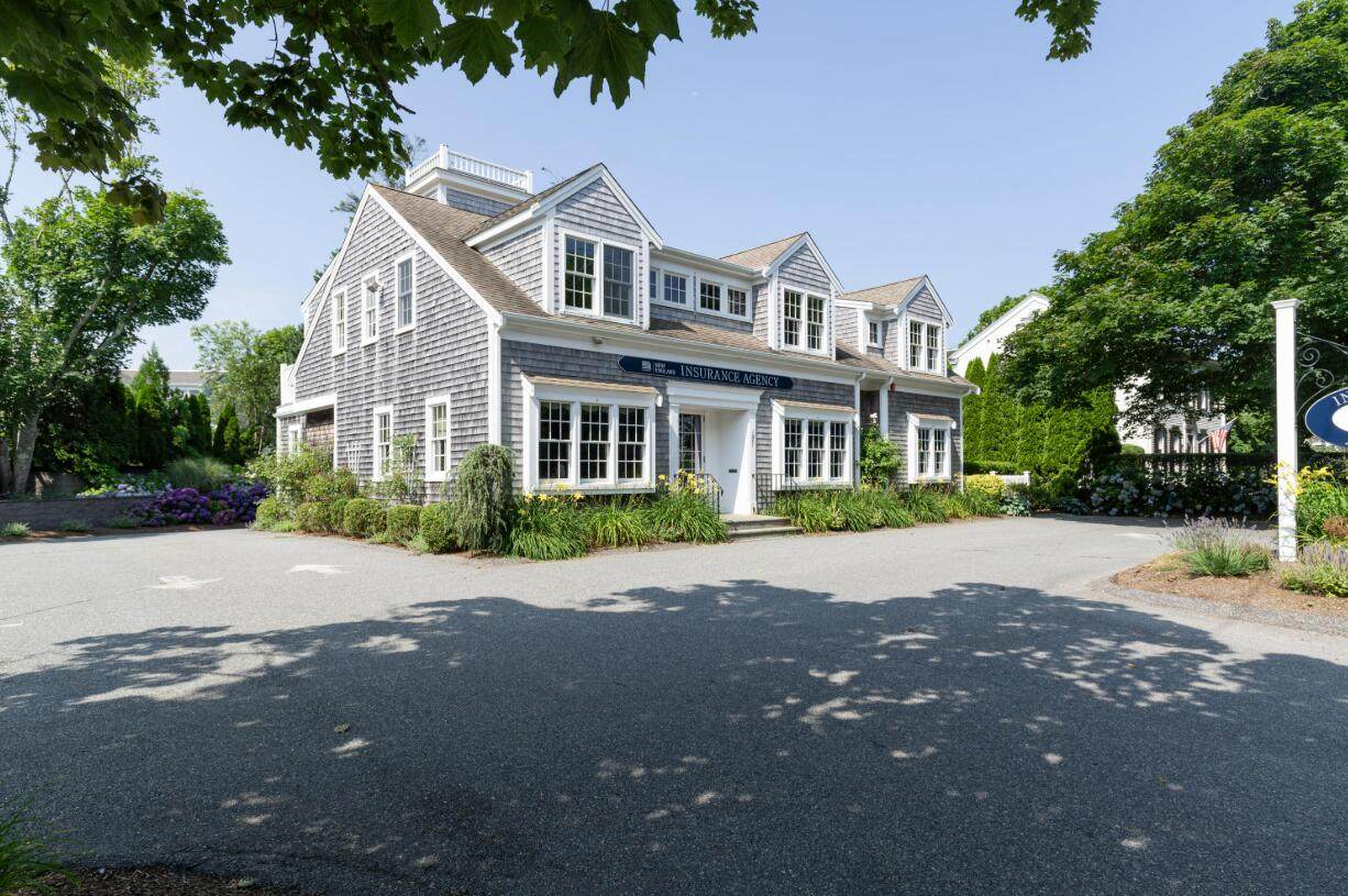 697 Main Street - Photo 1