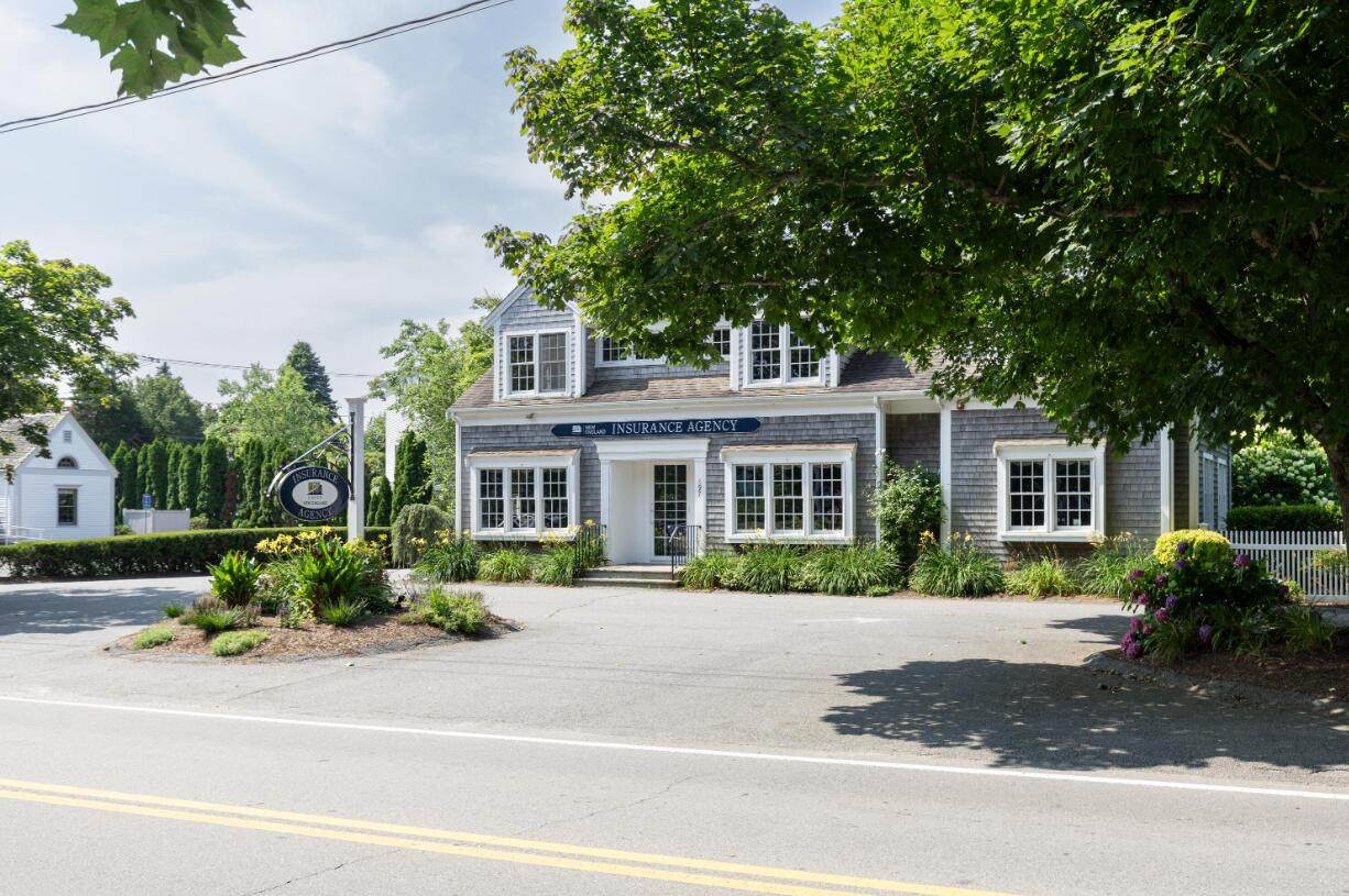https://bt-photos.global.ssl.fastly.net/capecod/orig_boomver_1_22602911-2.jpg