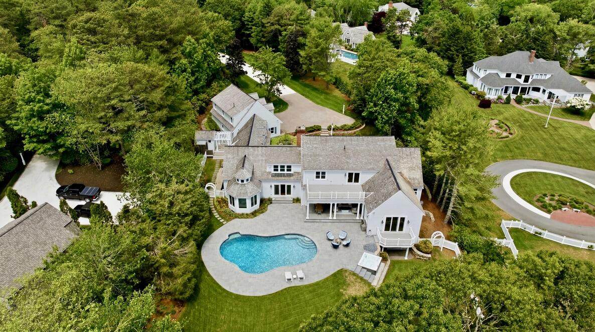 https://bt-photos.global.ssl.fastly.net/capecod/1280_boomver_1_22603088-2.jpg