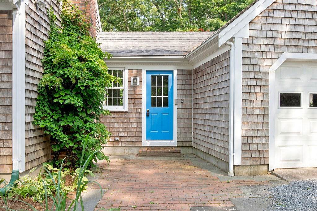 https://bt-photos.global.ssl.fastly.net/capecod/orig_boomver_1_22603748-2.jpg