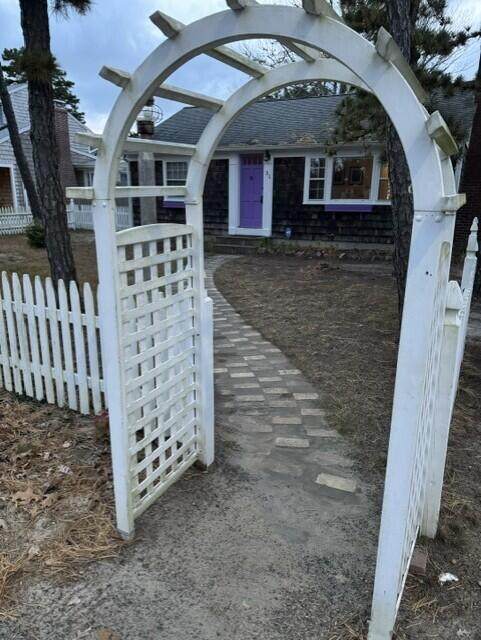 https://bt-photos.global.ssl.fastly.net/capecod/orig_boomver_1_22603835-2.jpg