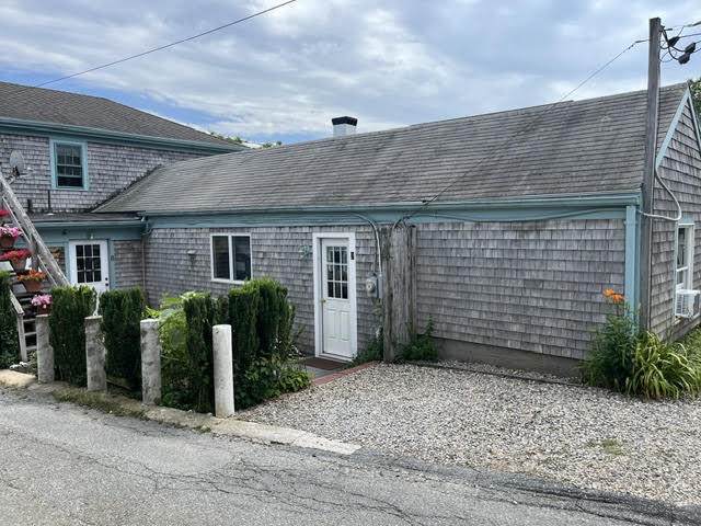 398 Commercial Street - Photo 1