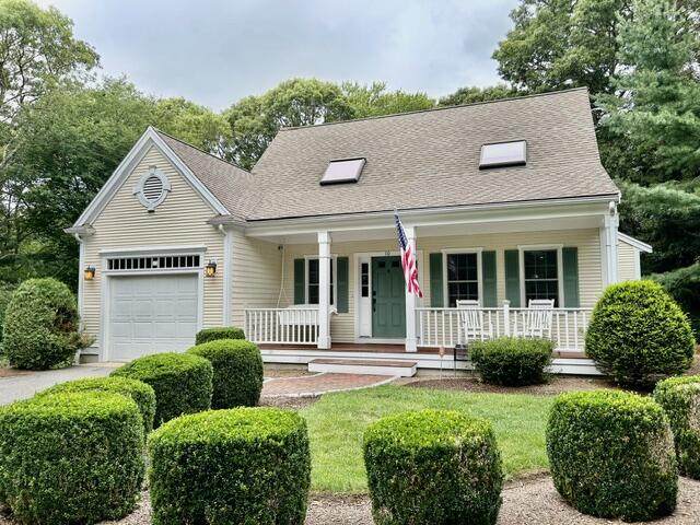 10 Lawton Lane - Photo 1