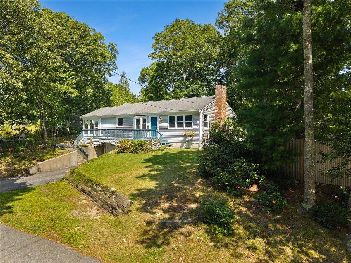 84 Eel Pond Road - Photo 1