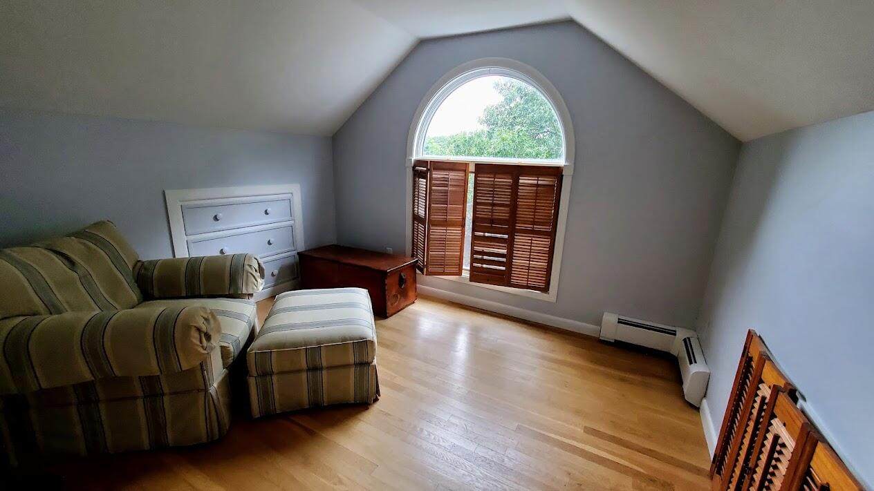 https://bt-photos.global.ssl.fastly.net/capecod/orig_boomver_1_22604118-2.jpg
