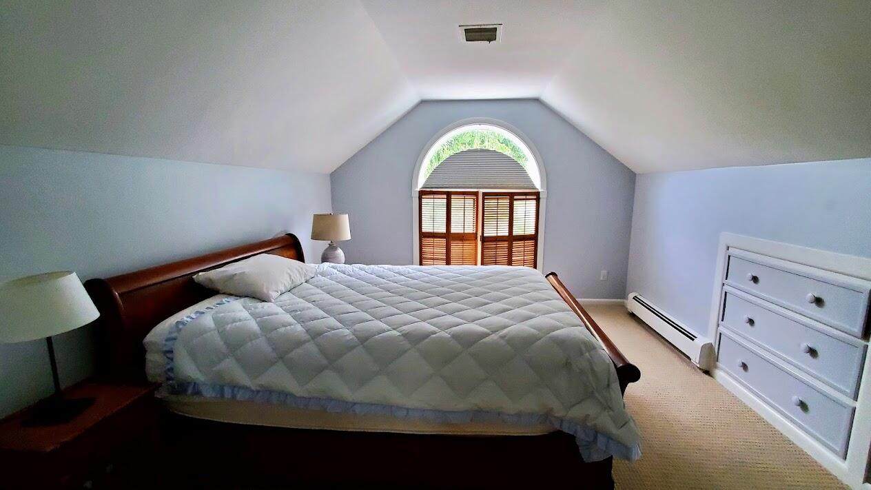 https://bt-photos.global.ssl.fastly.net/capecod/orig_boomver_1_22604118-2.jpg