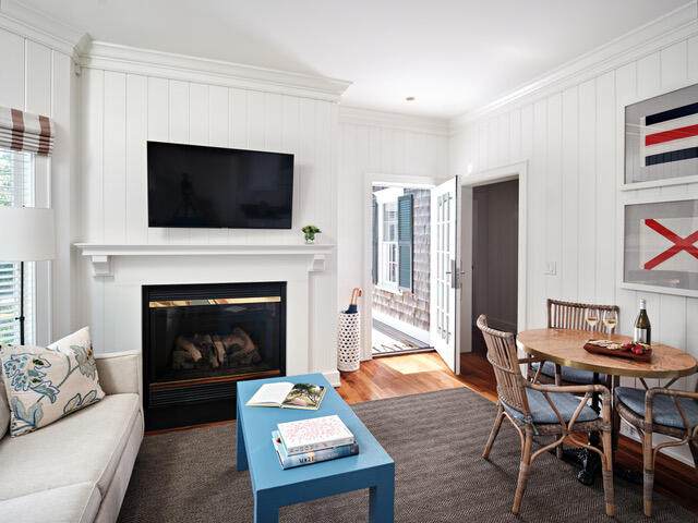 https://bt-photos.global.ssl.fastly.net/capecod/1280_boomver_1_22604140-2.jpg