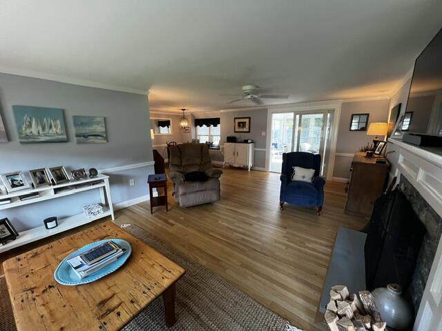 https://bt-photos.global.ssl.fastly.net/capecod/orig_boomver_1_22604346-2.jpg