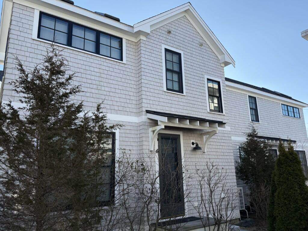 350 Bradford Street - Photo 1