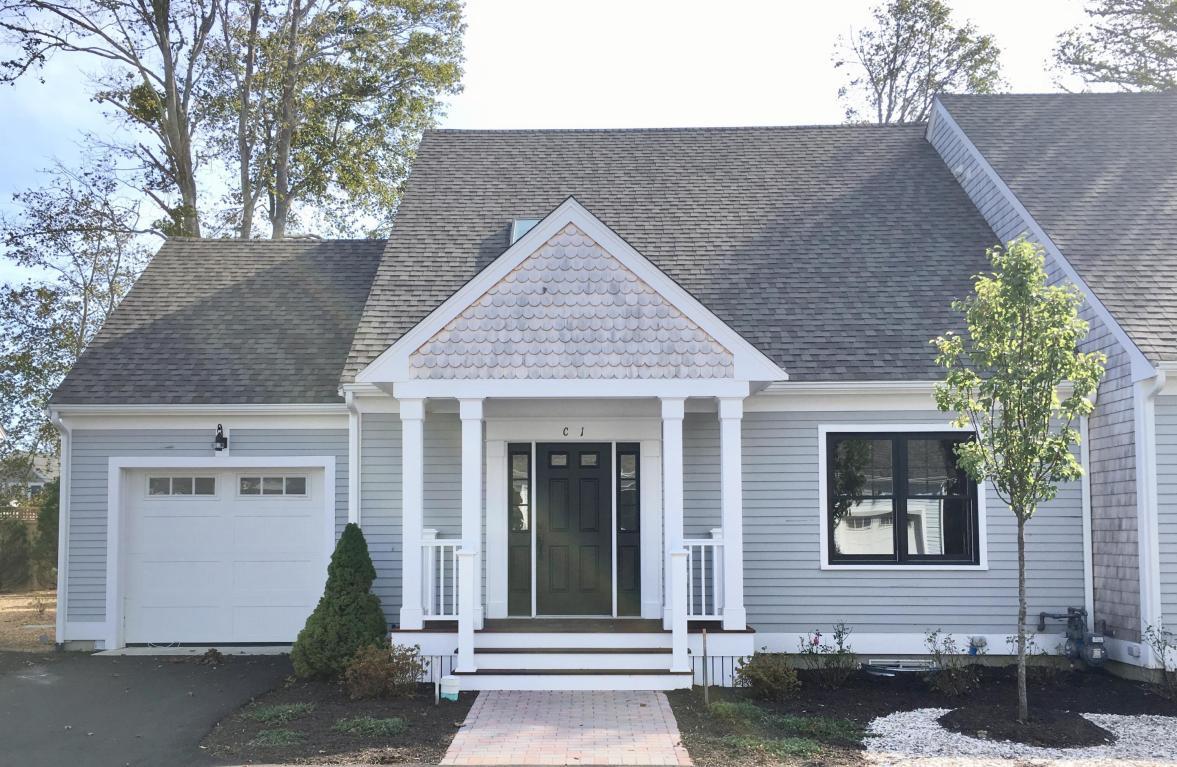 671 Main Street - Photo 1