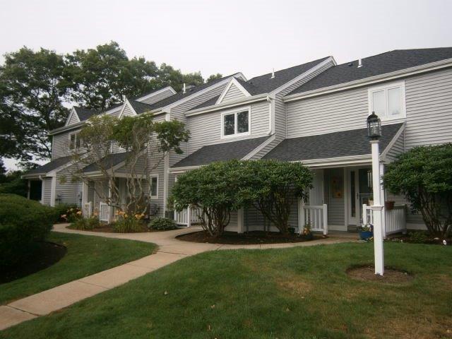 6 Westcliff Drive - Photo 1