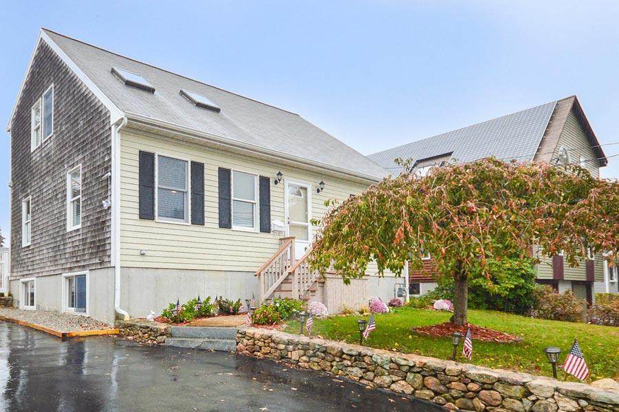 521 Prescott Street - Photo 1