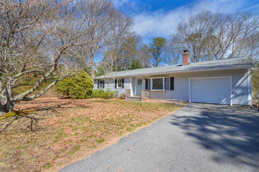 18 Rainbow Lane - Photo 1