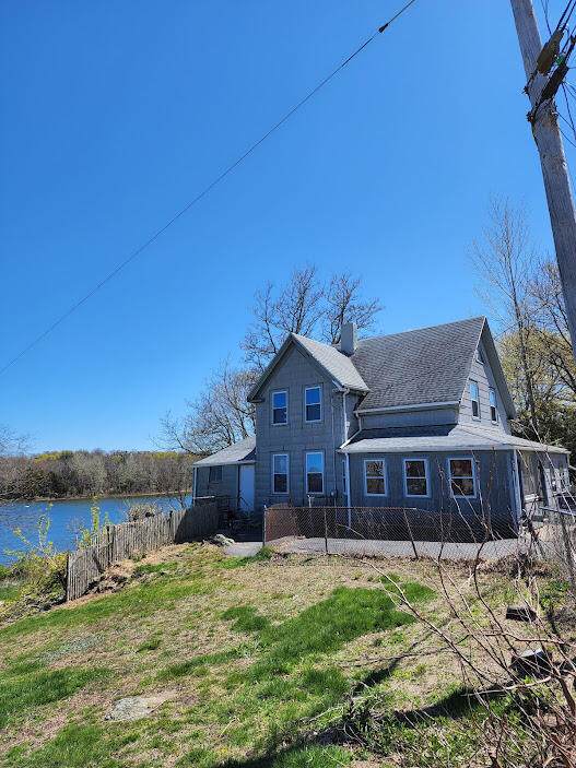 7 Richards Road - Photo 1