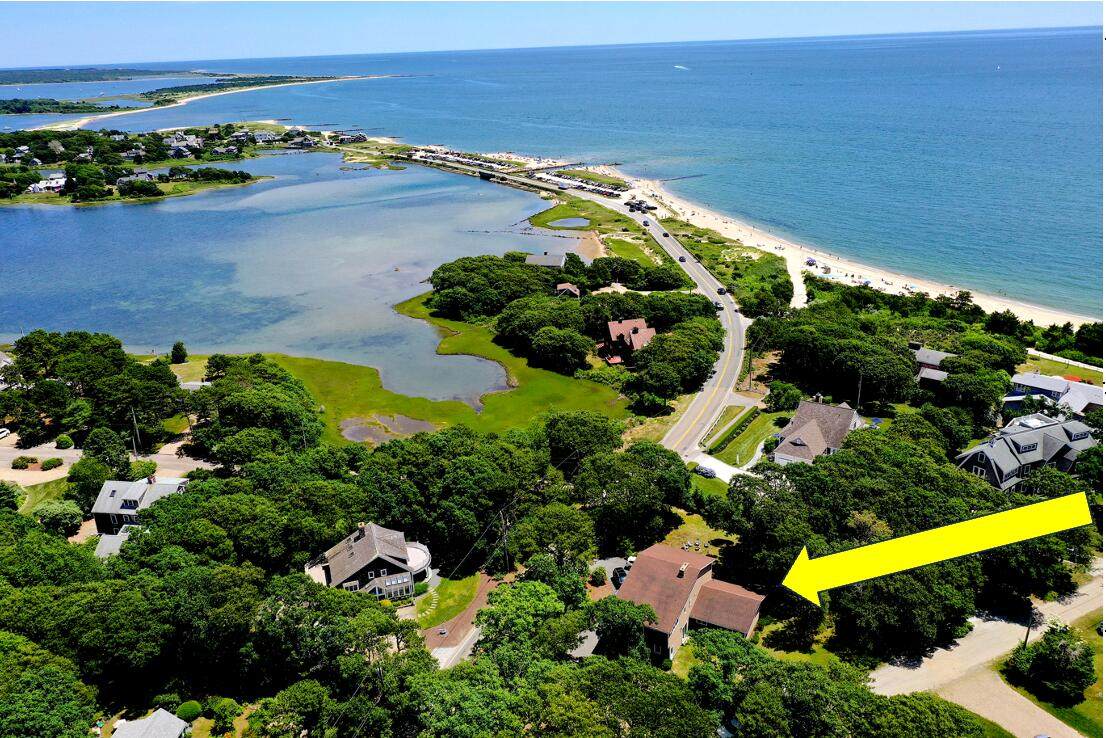 531 Menauhant Road - Photo 1