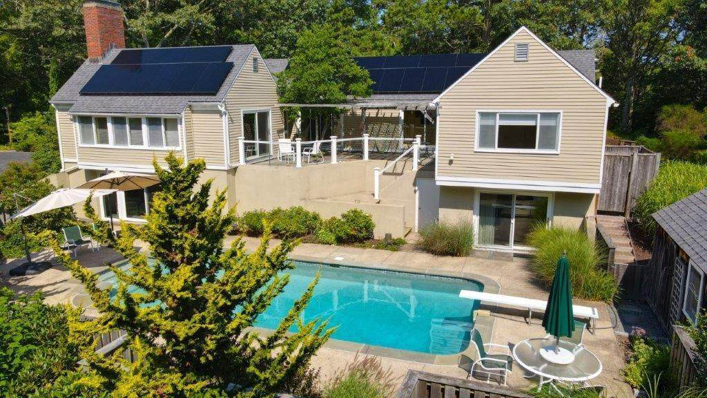 https://bt-photos.global.ssl.fastly.net/capecod/1280_boomver_2_22503758-2.jpg