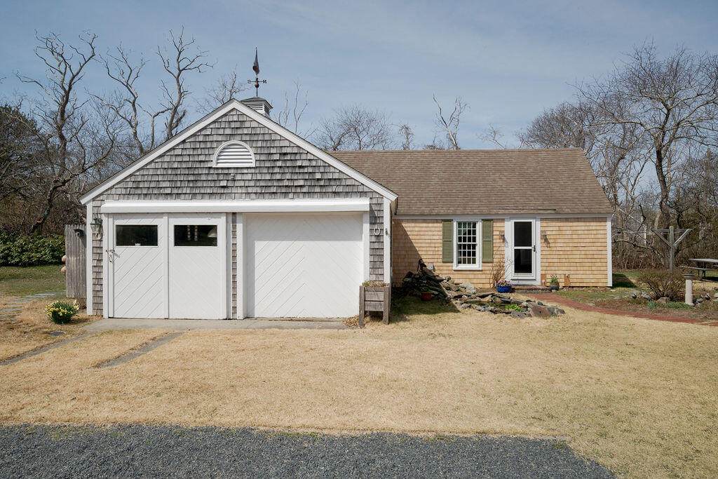 https://bt-photos.global.ssl.fastly.net/capecod/1280_boomver_2_22601465-2.jpg