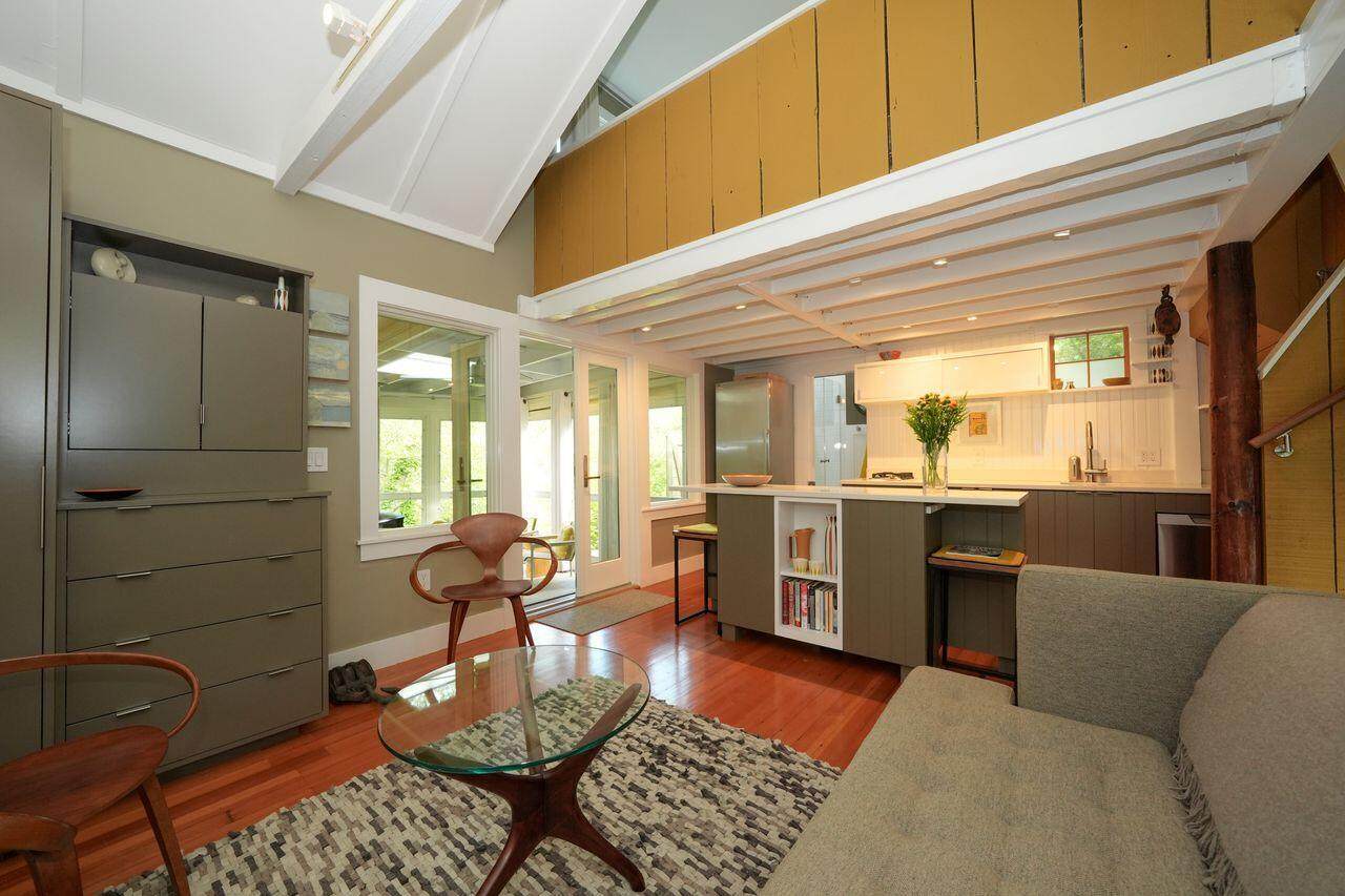 262 Bradford Street - Photo 1