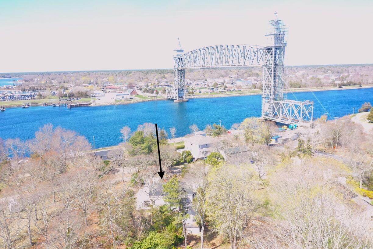 https://bt-photos.global.ssl.fastly.net/capecod/orig_boomver_2_22601853-2.jpg