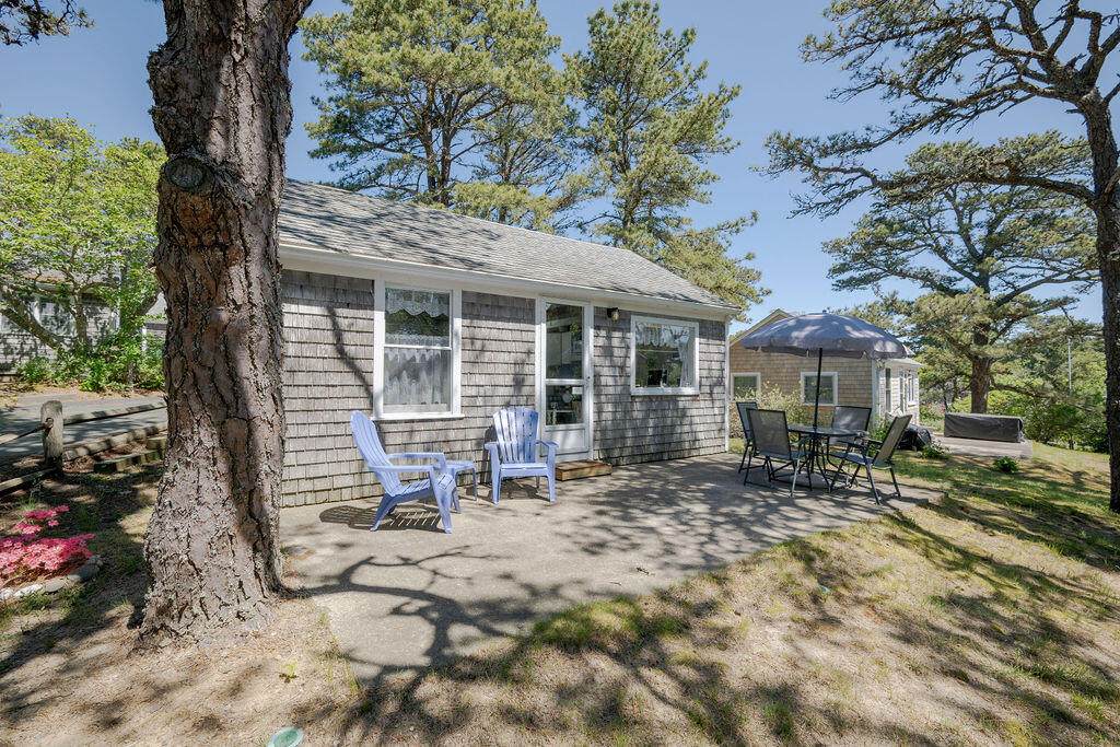 420 Chequessett Neck Road - Photo 1