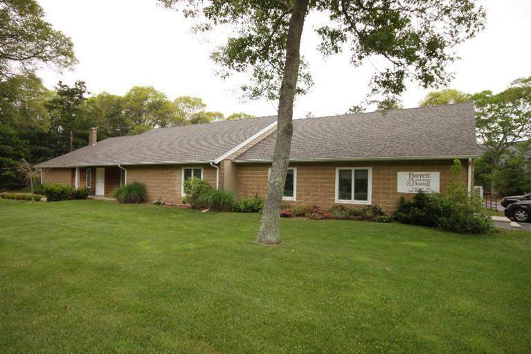 10 Edgerton Drive - Photo 1