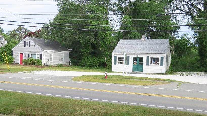 1134 &1142 Main Street - Photo 1