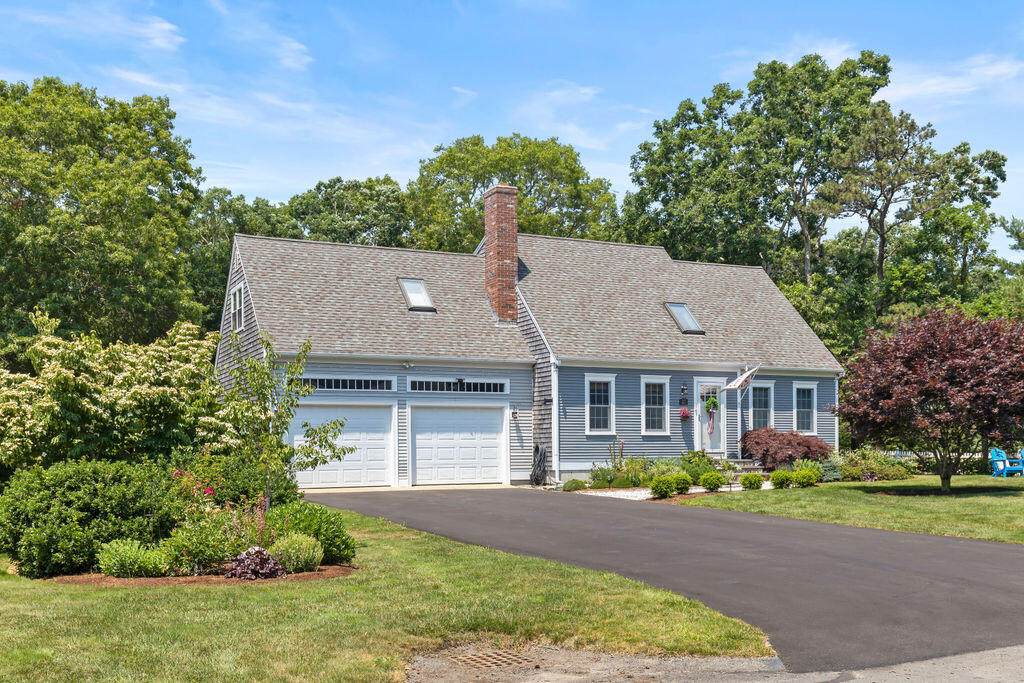 https://bt-photos.global.ssl.fastly.net/capecod/orig_boomver_2_22603306-2.jpg
