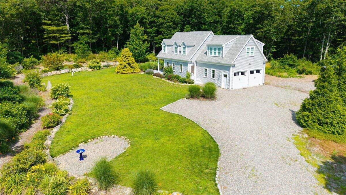 https://bt-photos.global.ssl.fastly.net/capecod/orig_boomver_2_22603843-2.jpg