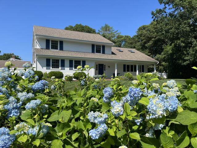 https://bt-photos.global.ssl.fastly.net/capecod/1280_boomver_2_22604489-2.jpg