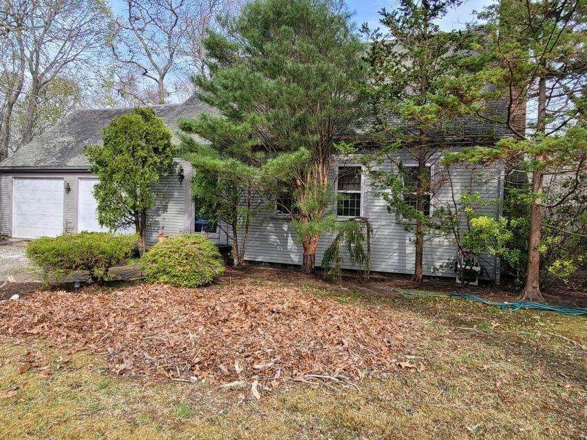 175 Scudder Avenue - Photo 1