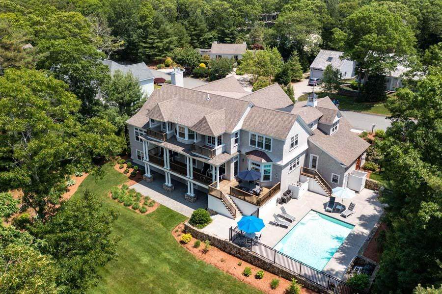 21 Greensward Circle - Photo 1