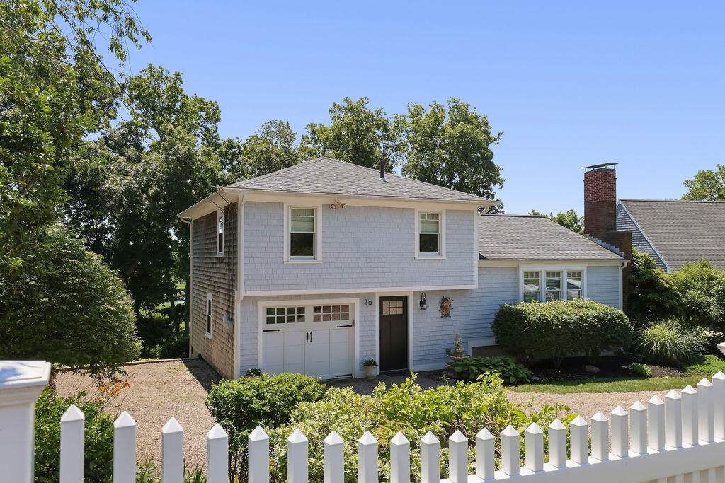 20 Burg Avenue - Photo 1