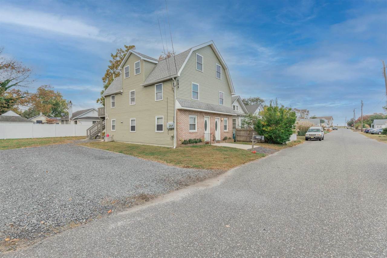 216 Pacific - Photo 1