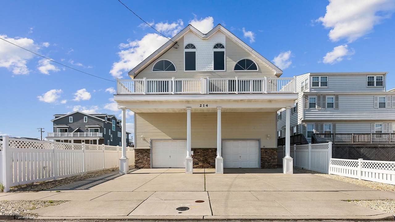 214 39th - Photo 1