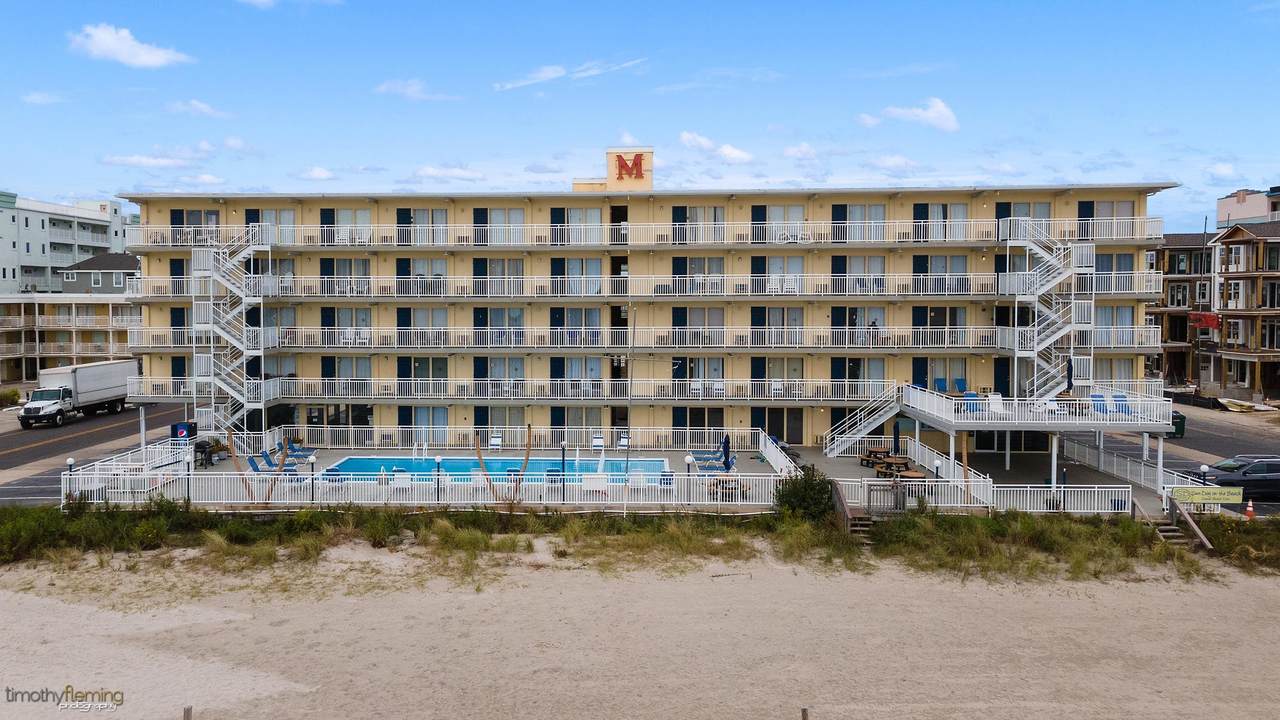 427 Miami - Photo 1